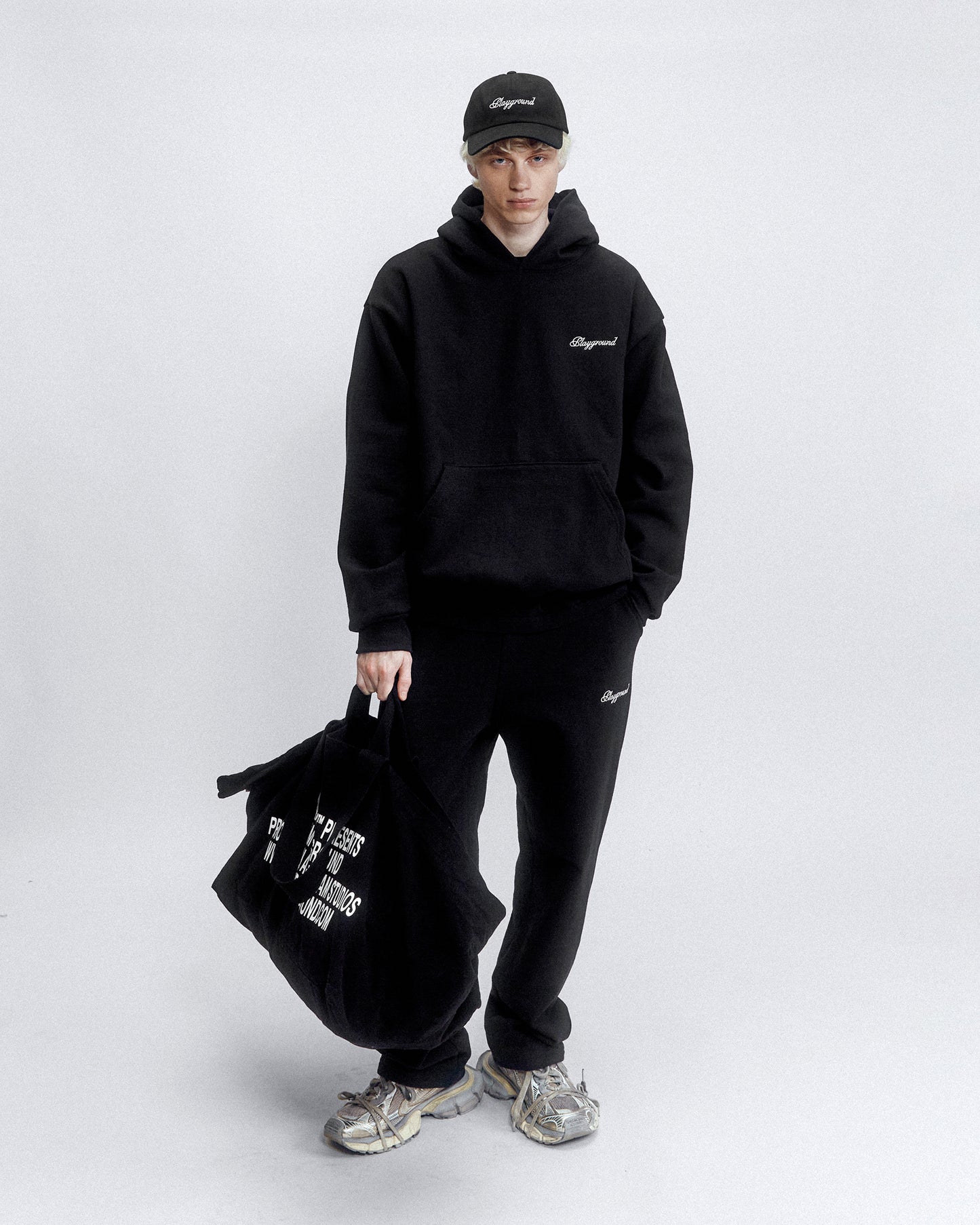 Playground Essential Sweatpants - Black